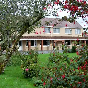 https://the-gardens-bb.hotel-killarney.com