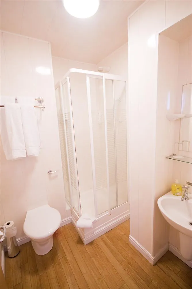 *** Hotel Eliza Lodge Temple Bar By The Key Collection Dublin Ireland