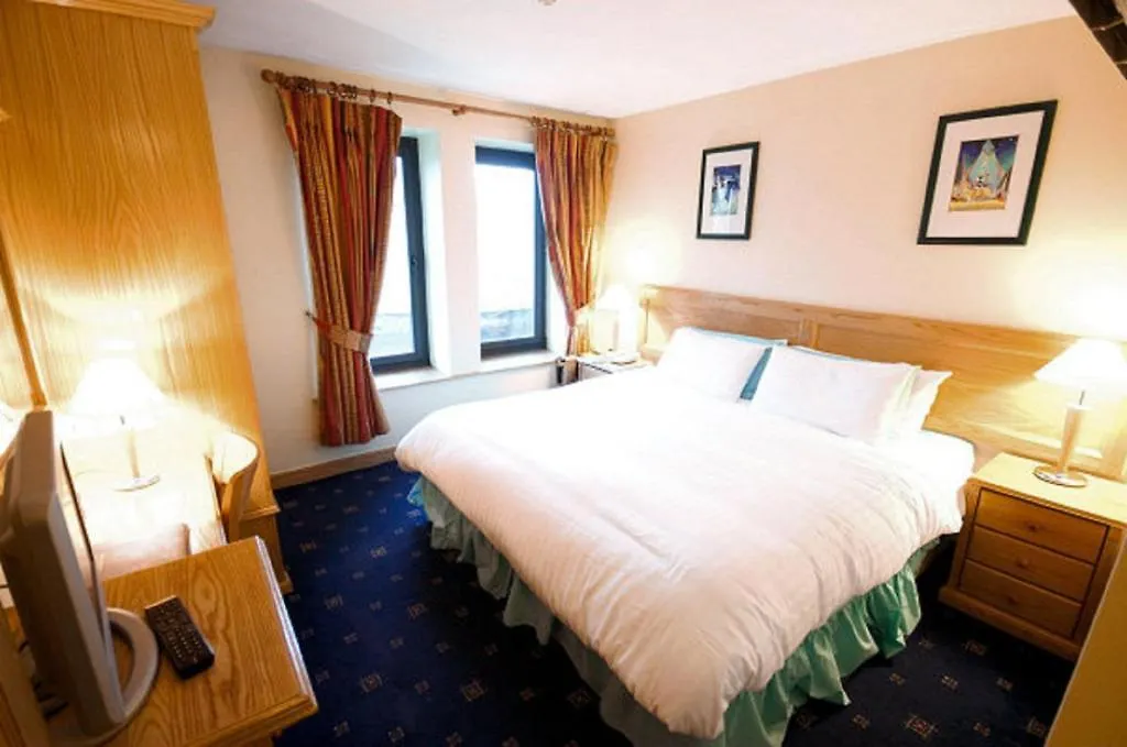 *** Hotel Eliza Lodge Temple Bar By The Key Collection Dublin Ireland